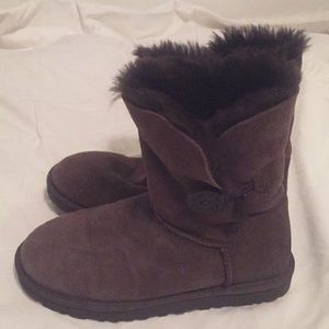 Ugg Bailey Button Short Boots